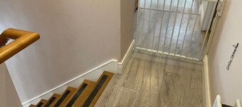Beautiful 4 bedroom selfcatering apartment in Silvermines
