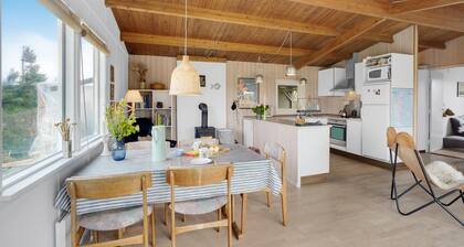 Pet friendly home in Thisted with WiFi