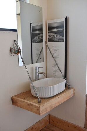 Bruser, håndklæder, Toiletpapir