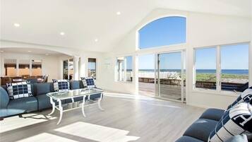 Smart TV, DVD player, books, computer monitors