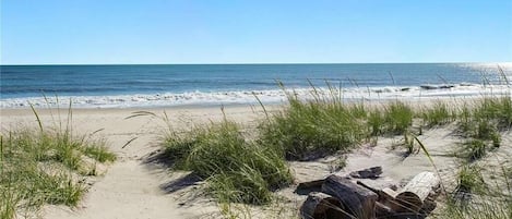 Solstolar och strandhanddukar