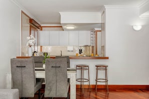 Dining - Pestana's Nest by Madeira Sun Travel (Ribeira Brava)