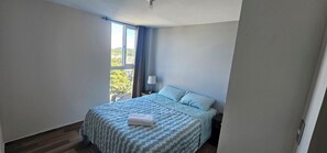2 bedrooms, iron/ironing board, free WiFi, bed sheets - Roosevelt Apartment (Ciudad de Guatemala)
