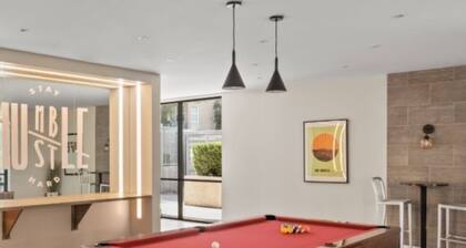 Chic 2-bedroom apartment with AC, WiFi in wonderful Los Angeles