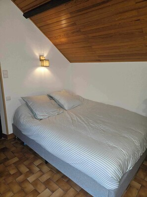 1 bedroom - Mïette's bakery (Le Lonzac)