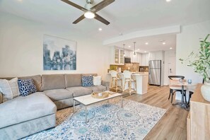 Condo, 1 King Bed, Balcony, Garden View (La Costa Comfort) | Living area | 42-inch flat-screen TV with digital channels