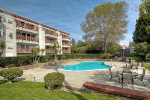 Pool - La Costa Comfort - Resort-style Living for 2 (Carlsbad)