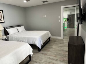 4 bedrooms, iron/ironing board, free WiFi, bed sheets