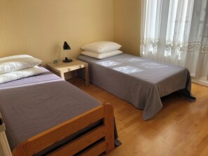 3 Schlafzimmer, Bügeleisen/Bügelbrett, WLAN