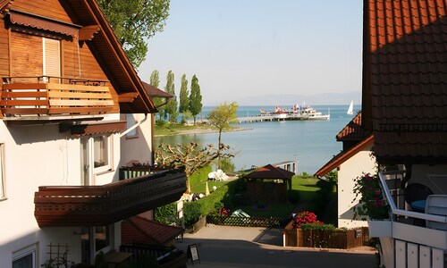 Sommerhof Rauber – Apartment 'B 04' with Lake View, Shared Garden and Wi-Fi