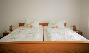 1 室のベッドルーム、WiFi、ベッドシーツ