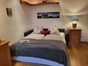 1 bedroom, iron/ironing board, WiFi, bed sheets - Apartment WALDHORN - beste zentrale Lage - Badeplatz (Sankt Wolfgang im Salzkammergut)