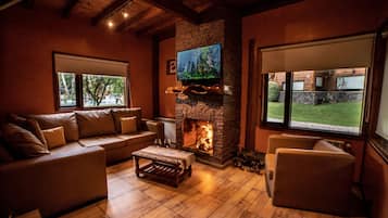 Superior Cabin | Living area