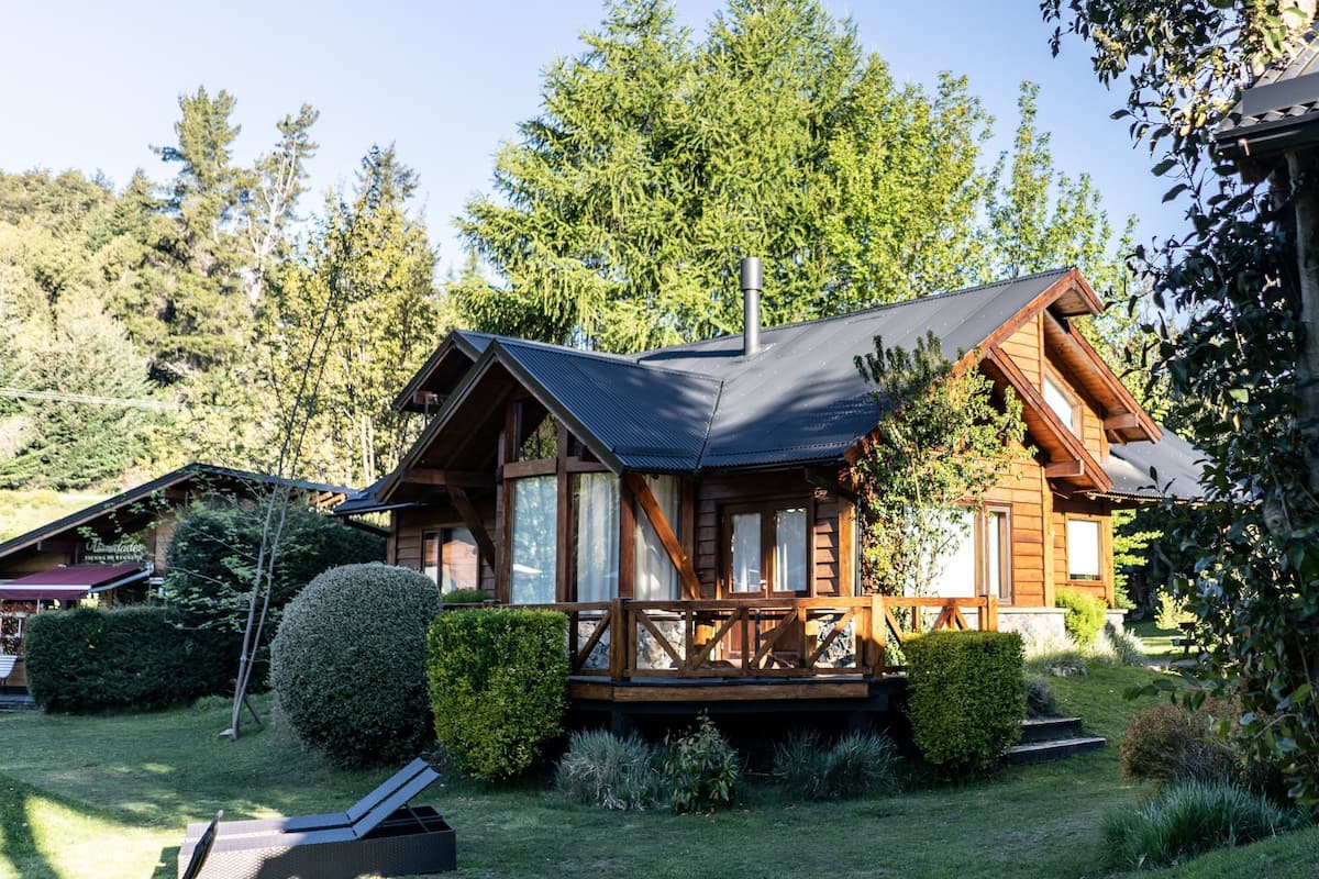 Family Cabin | In-room safe, free cribs/infant beds, free WiFi, bed sheets