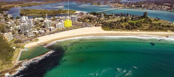 Ebbtide 8 on Forster Main Beach