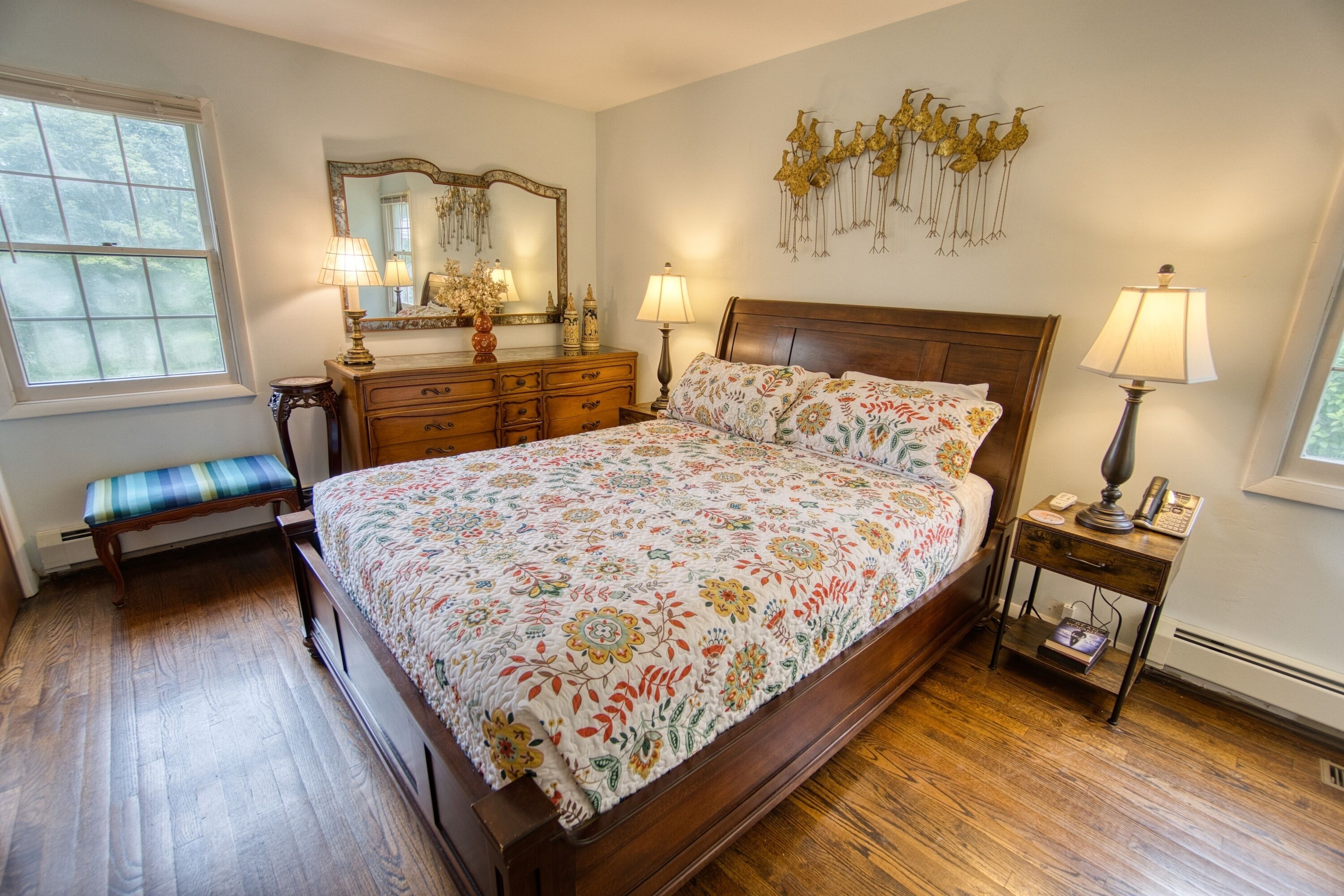 3 slaapkamers, een bureau, een strijkplank/strijkijzer, gratis wifi