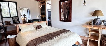 Namunyak Cabin Escape at Ole-Lekurruki, Naromoru