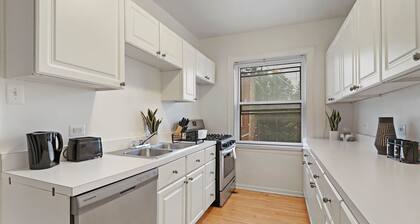 Peaceful 1BR Escape in Evanston - Hinman