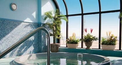Barclay Towers Resort Oceanfront Unit with Full Oceanfront Balcony