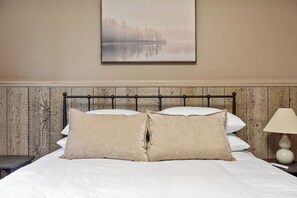 5 chambres, fer et planche à repasser, Wi-Fi gratuit, draps fournis