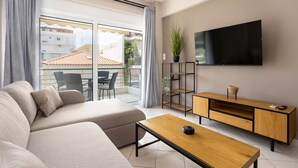 Unclassified image, 3 of 24, button - Kalamata City Nest Ypapanti Cozy Bright Getaway (Kalamata)