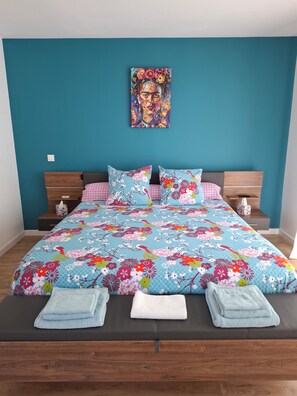 1 bedroom, iron/ironing board, WiFi, bed sheets