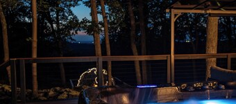 Emberwood | Modern Chalet + Nature Spa + Trails, & Wineries