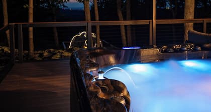 Emberwood | Modern Chalet + Nature Spa + Trails, & Wineries
