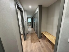 Interior - Idaho Pine Condo at Schweitzer Ski Resort, 2 bedroom, 1 bath, high-end finishes. (Sandpoint)