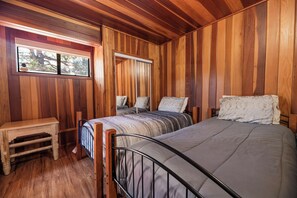 Free WiFi - Silver Rays (Big Bear Lake)