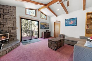 TV - Silver Rays (Big Bear Lake)