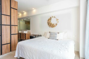 1 bedroom, desk, iron/ironing board, free WiFi