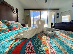 3 chambres, fer et planche à repasser, Wi-Fi gratuit, draps fournis