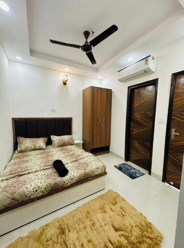 2 bedrooms, free WiFi, bed sheets