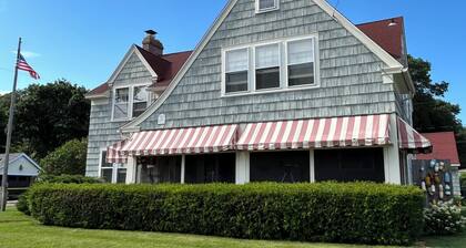 Beachfront Cottage with panoramic views of Long Island Sound in Madison CT
