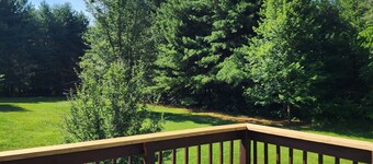 Whispering Woods Estate - Relax, recharge, connect

Pet friendly, sleeps 10