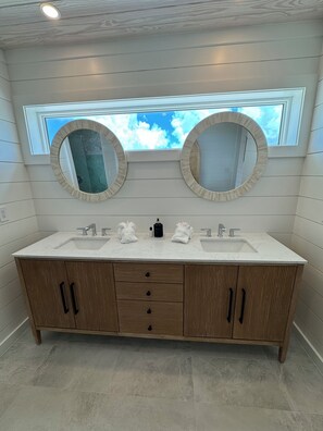 Assecador de cabells i tovalloles 