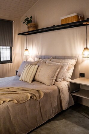 Classic Room (1) | Minibar, free WiFi, bed sheets - Casa Mitho  (Bogota)