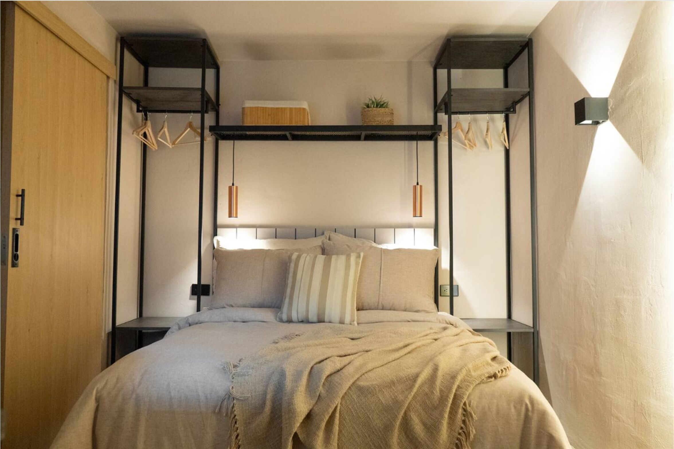 經典客房 (1) | 迷你吧、免費 Wi-Fi、床單