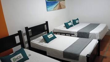 Kamar Quadruple Keluarga