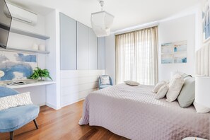 5 bedrooms, iron/ironing board, bed sheets