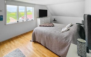 4 habitaciones, cuna de viaje y wifi gratis 