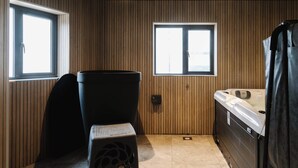 Interior - Awaken your senses to The Amazon and leave feeling inspired & re-energised (Portrush)