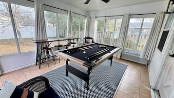 Spielezimmer