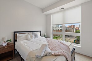 3 habitaciones, tabla de planchar con plancha y wifi gratis 