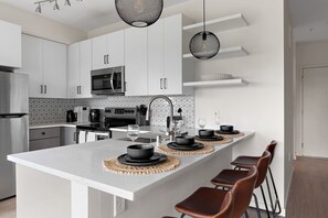 Microwave, oven, stovetop, dishwasher