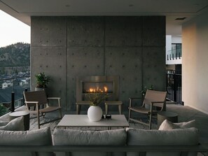 Property grounds - Outdoor Wellness Awaits | Nordic Spa Circuit | Skaha Suite at Bialto B&B (Penticton)
