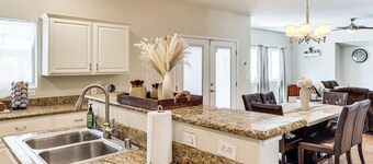 North Las Vegas Home w/ Hot Tub - 14 Mi to Strip!