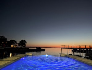 Piscine extérieure, piscine chauffée