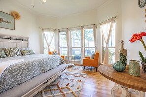 6 Schlafzimmer, Bügeleisen/Bügelbrett, kostenloses WLAN, Bettwäsche